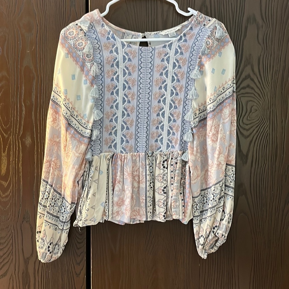 American Eagle long sleeved blouse with tassels. Too cute. Size XS. NWOT.